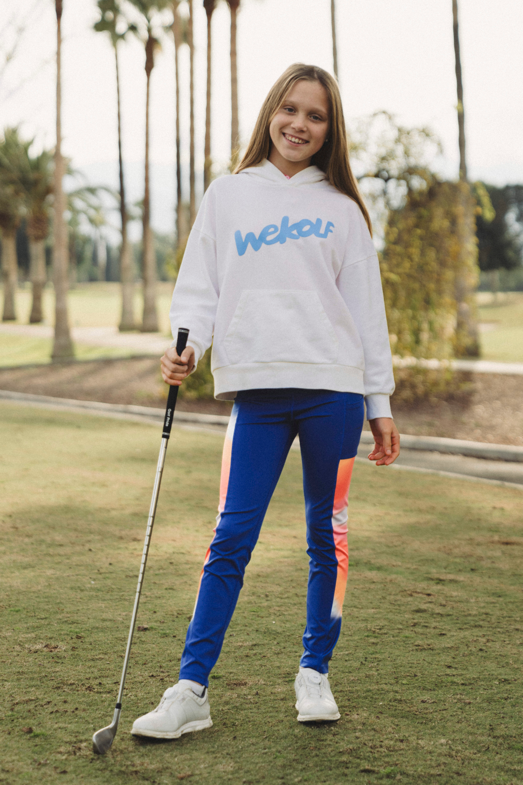 Sudadera de golf blanca con capucha para niños