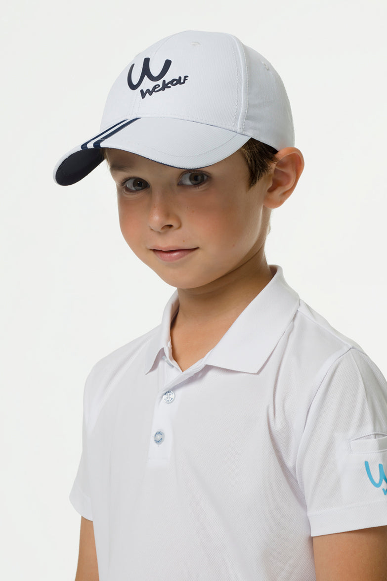 White golf cap with blue detail for boys