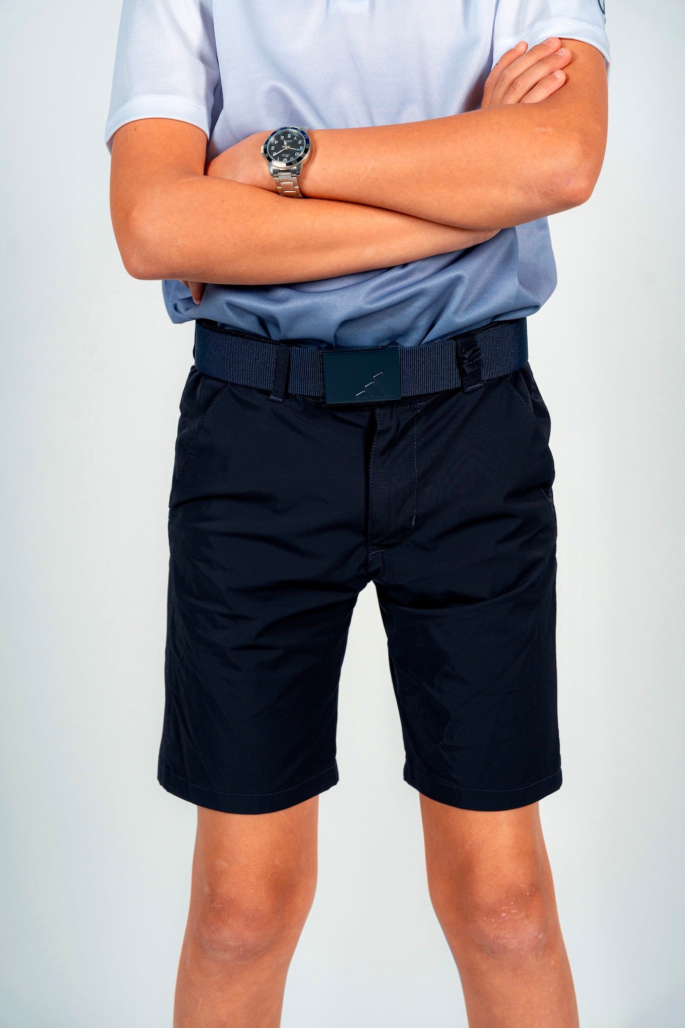 Bermuda golf azul marino para niño